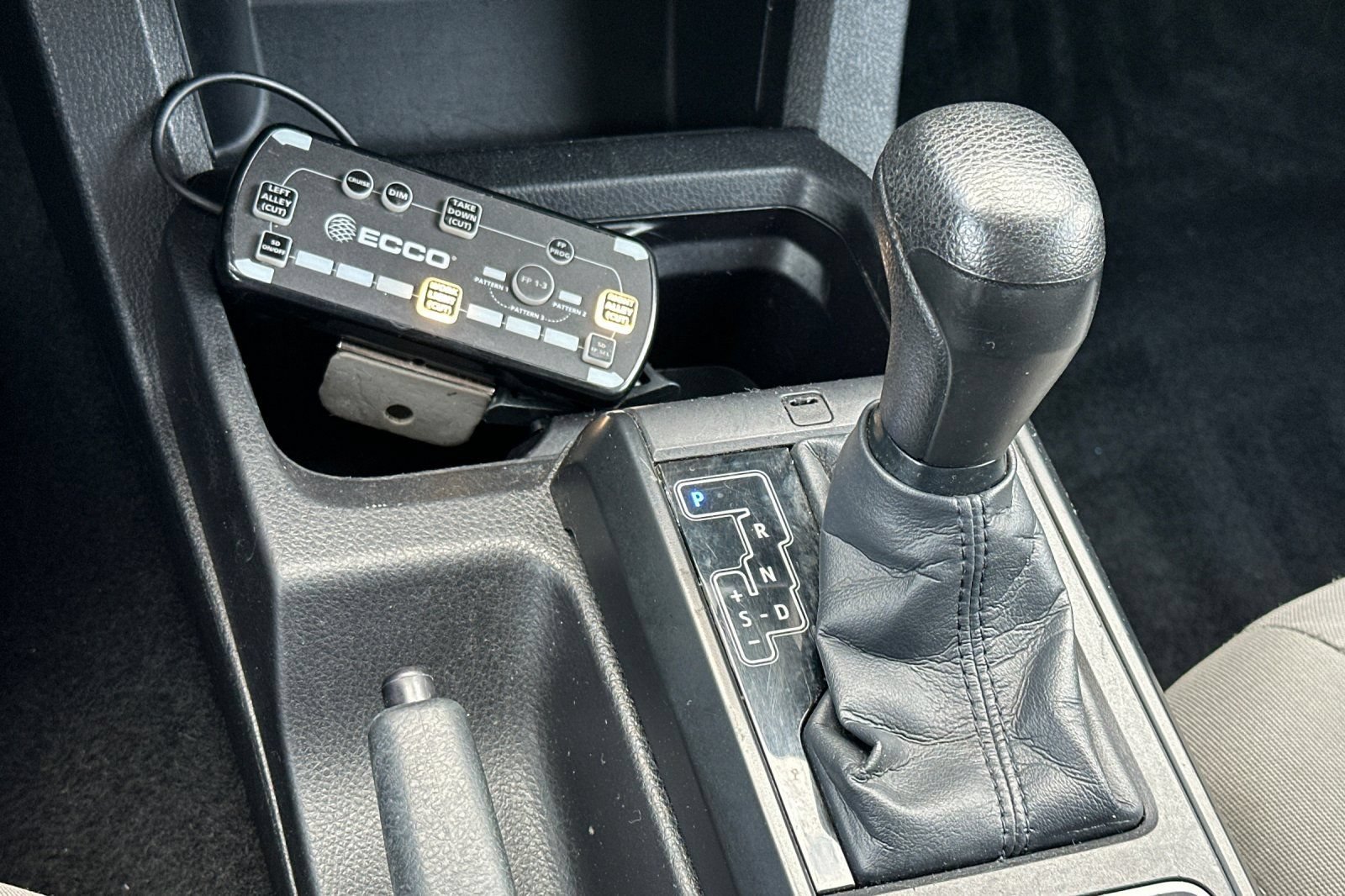 Used 2023 Toyota Tacoma SR AWD/4WD image 21