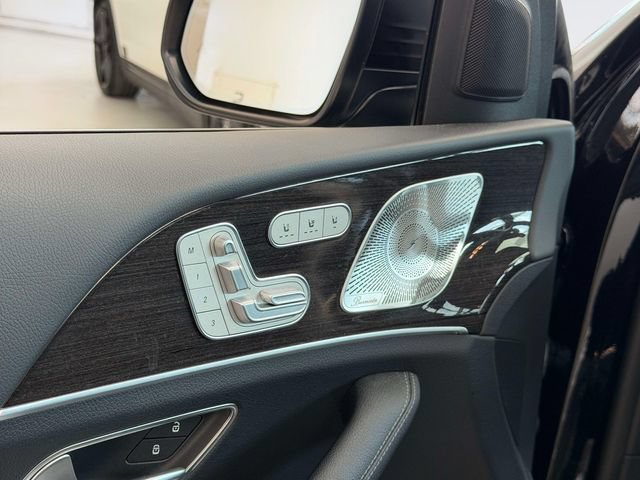 Certified 2023 Mercedes-Benz GLS 450 4MATIC image 17