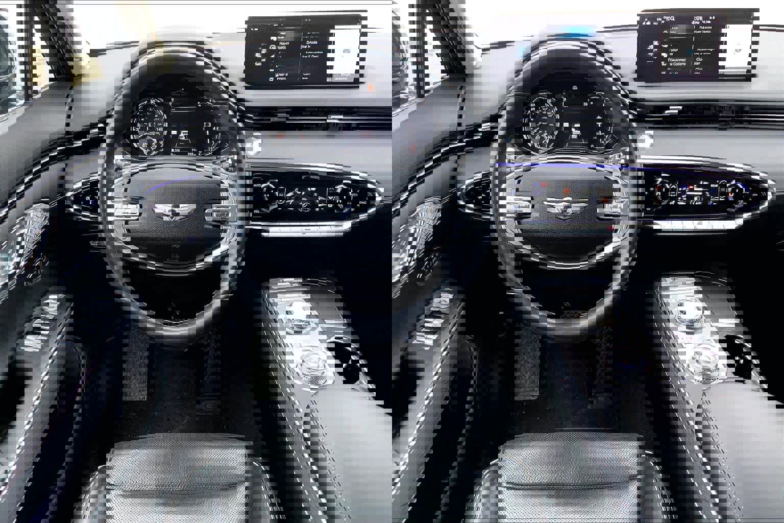 Used 2024 Genesis GV70 2.5T w/ Advanced Package image 6