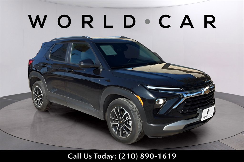 Used 2025 Chevrolet TrailBlazer LT w/ LT Cold Weather Package