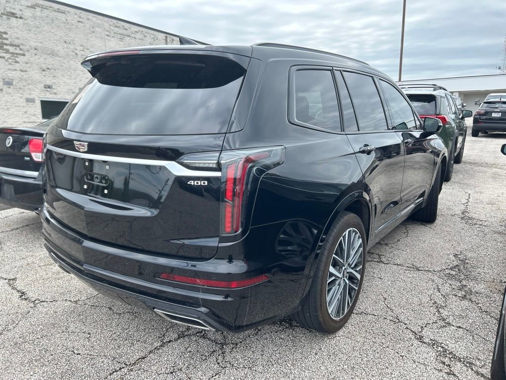 Used 2024 Cadillac XT6 Sport w/ Technology Package AWD/4WD image 9