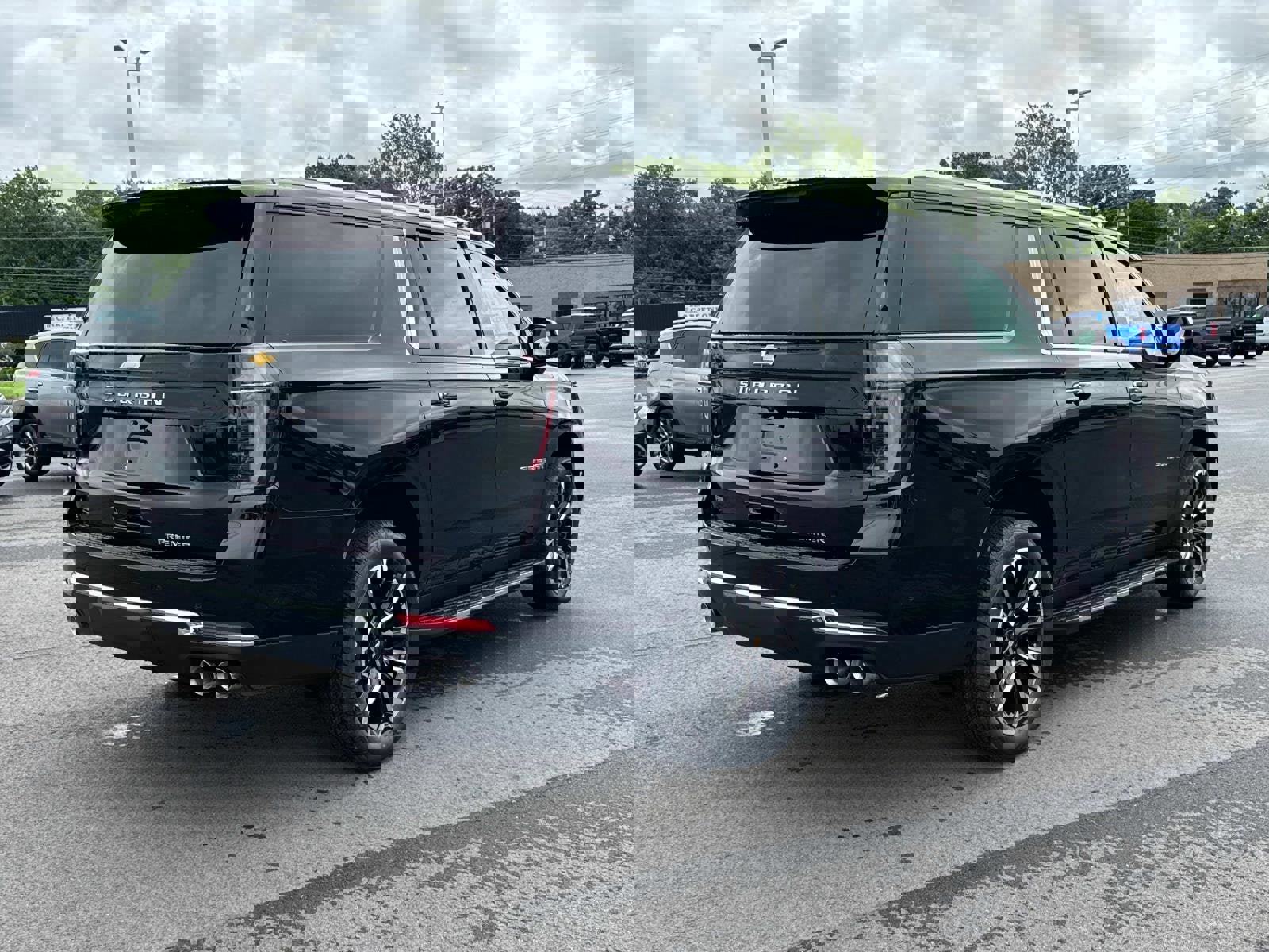 New 2025 Chevrolet Suburban Premier w/ Sun And Tow Package image 3