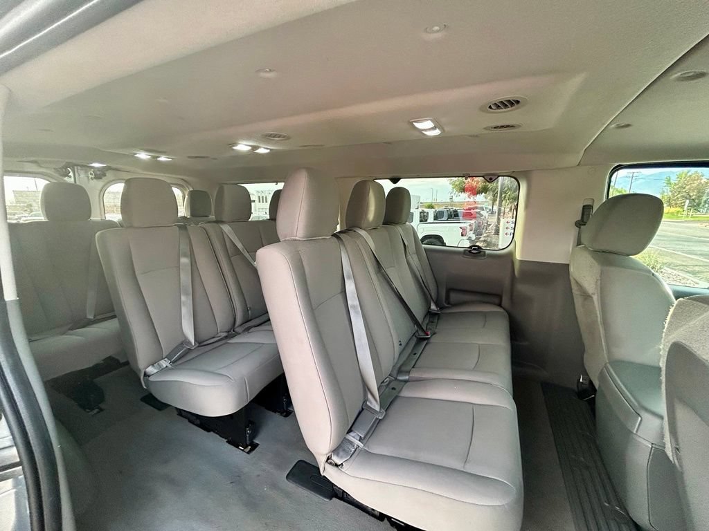 Used 2021 Nissan NV 3500 SV RWD image 8