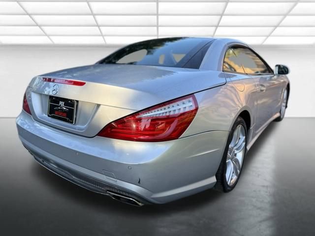 Used 2013 Mercedes-Benz SL 550 image 5