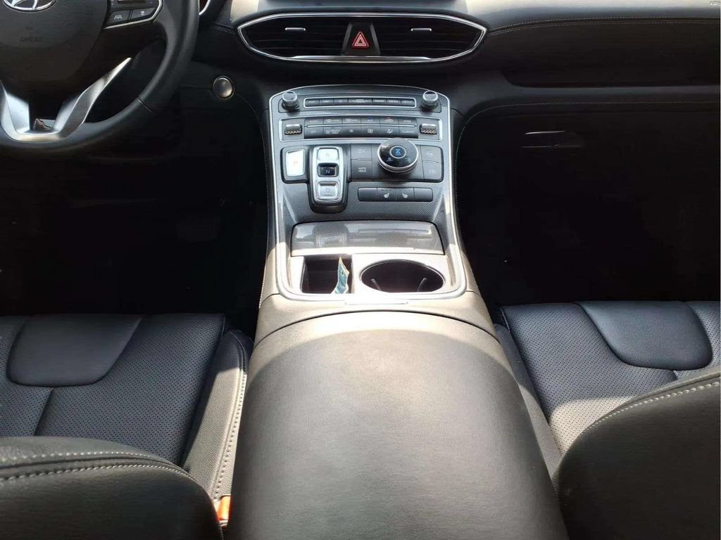 Used 2023 Hyundai Santa Fe SEL Premium AWD/4WD image 10