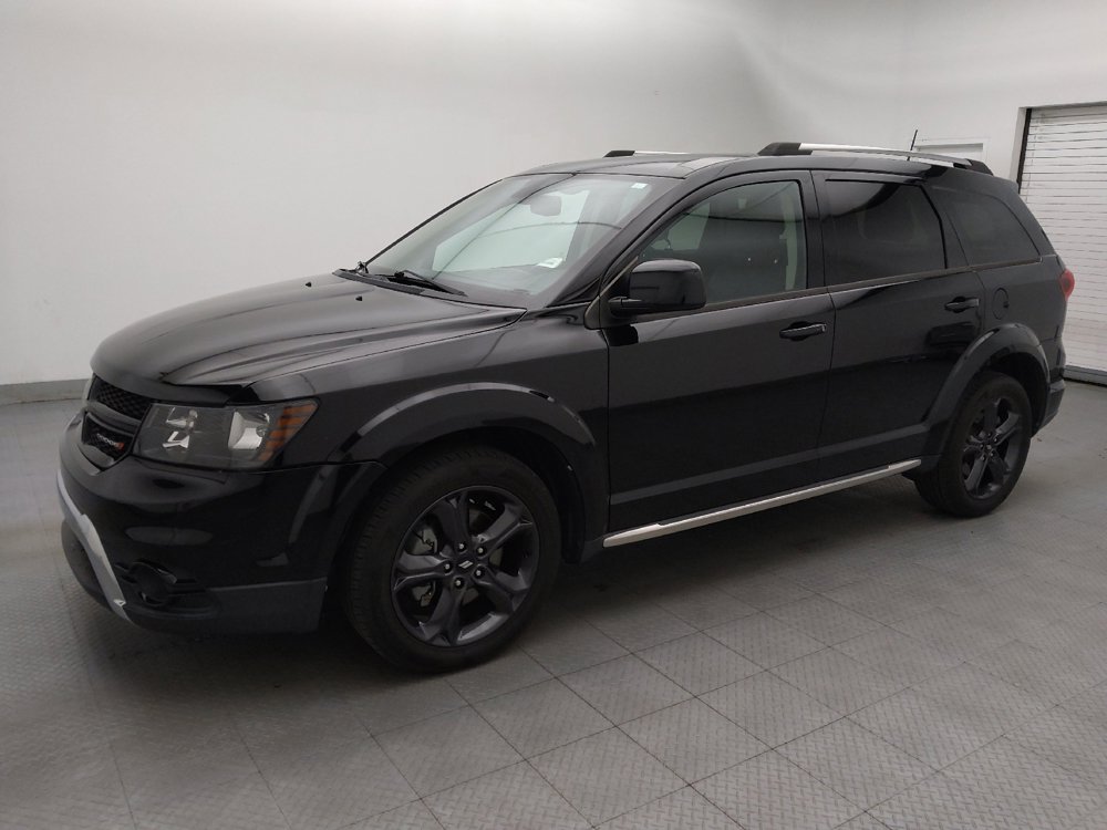 Used 2019 Dodge Journey Crossroad FWD image 2