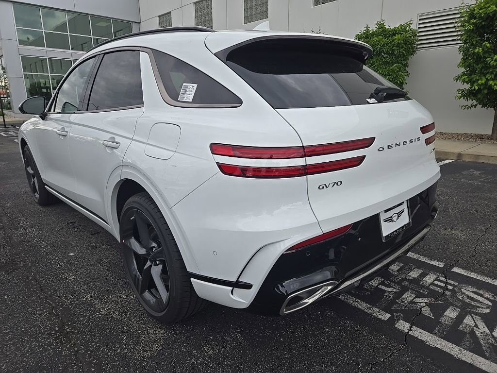 Used 2026 Genesis GV70 3.5T Sport Prestige image 6