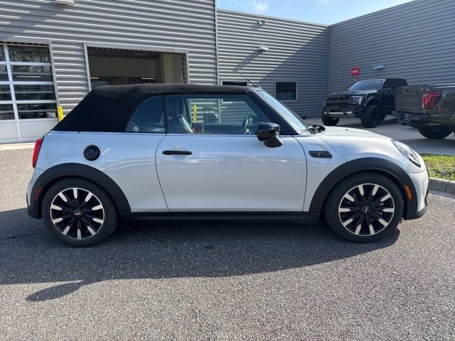 Used 2023 MINI Cooper S image 4
