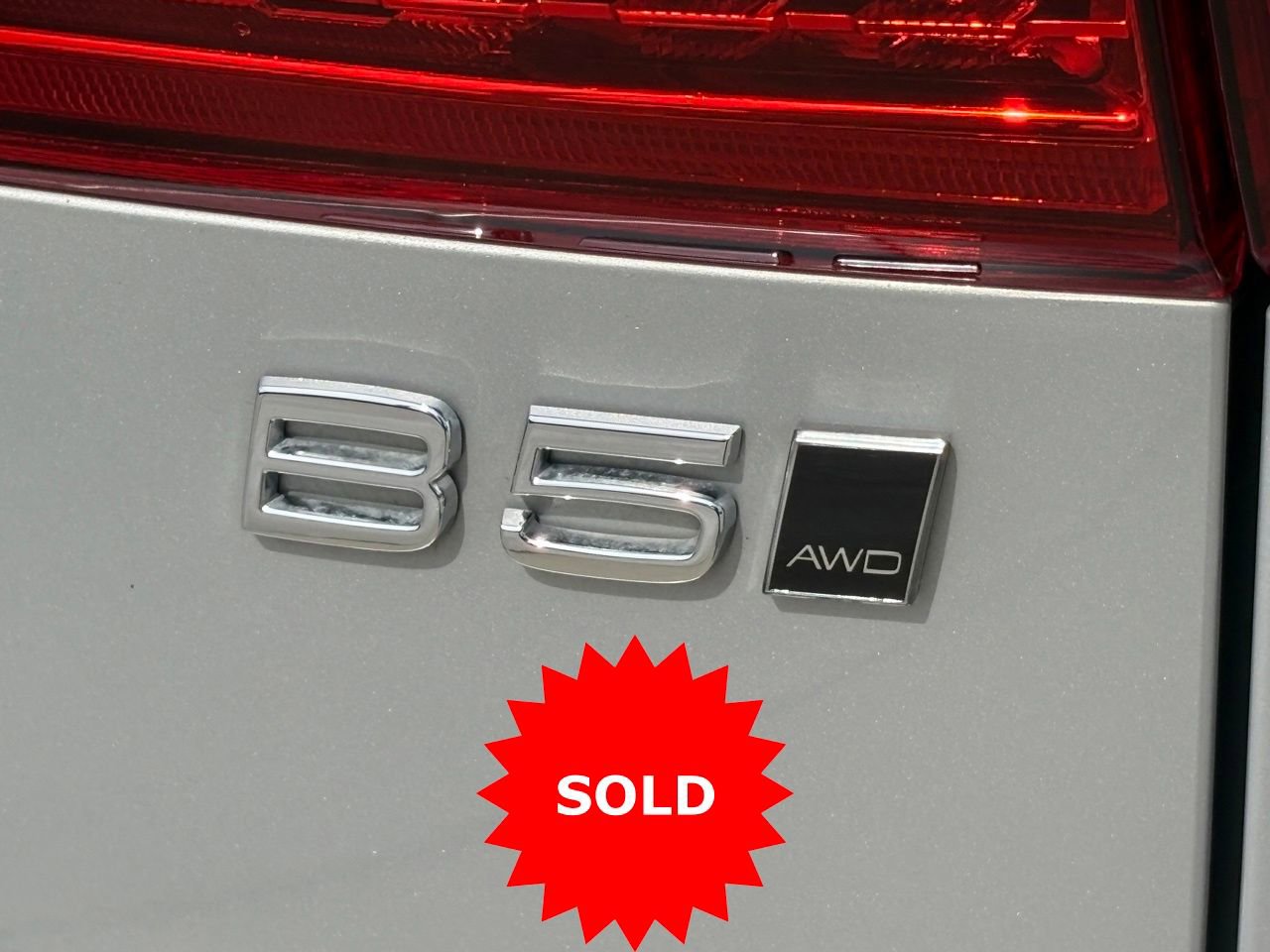 Certified 2023 Volvo XC60 B5 Ultimate w/ Climate Package AWD/4WD image 9