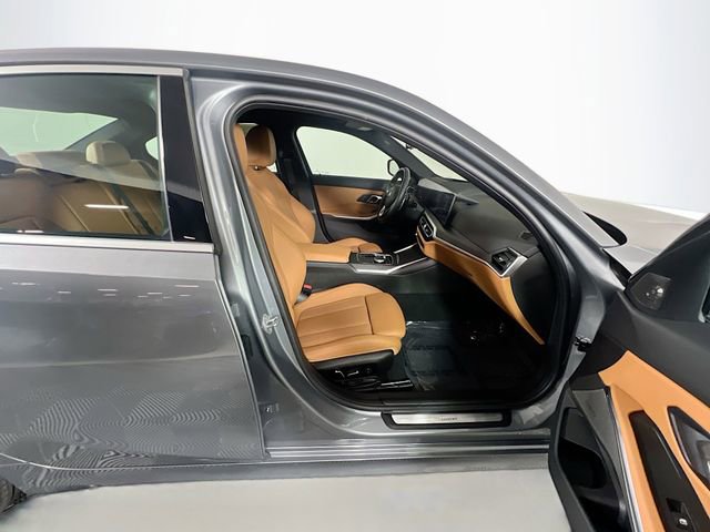 Used 2024 BMW 330i xDrive Sedan w/ Premium Package image 30