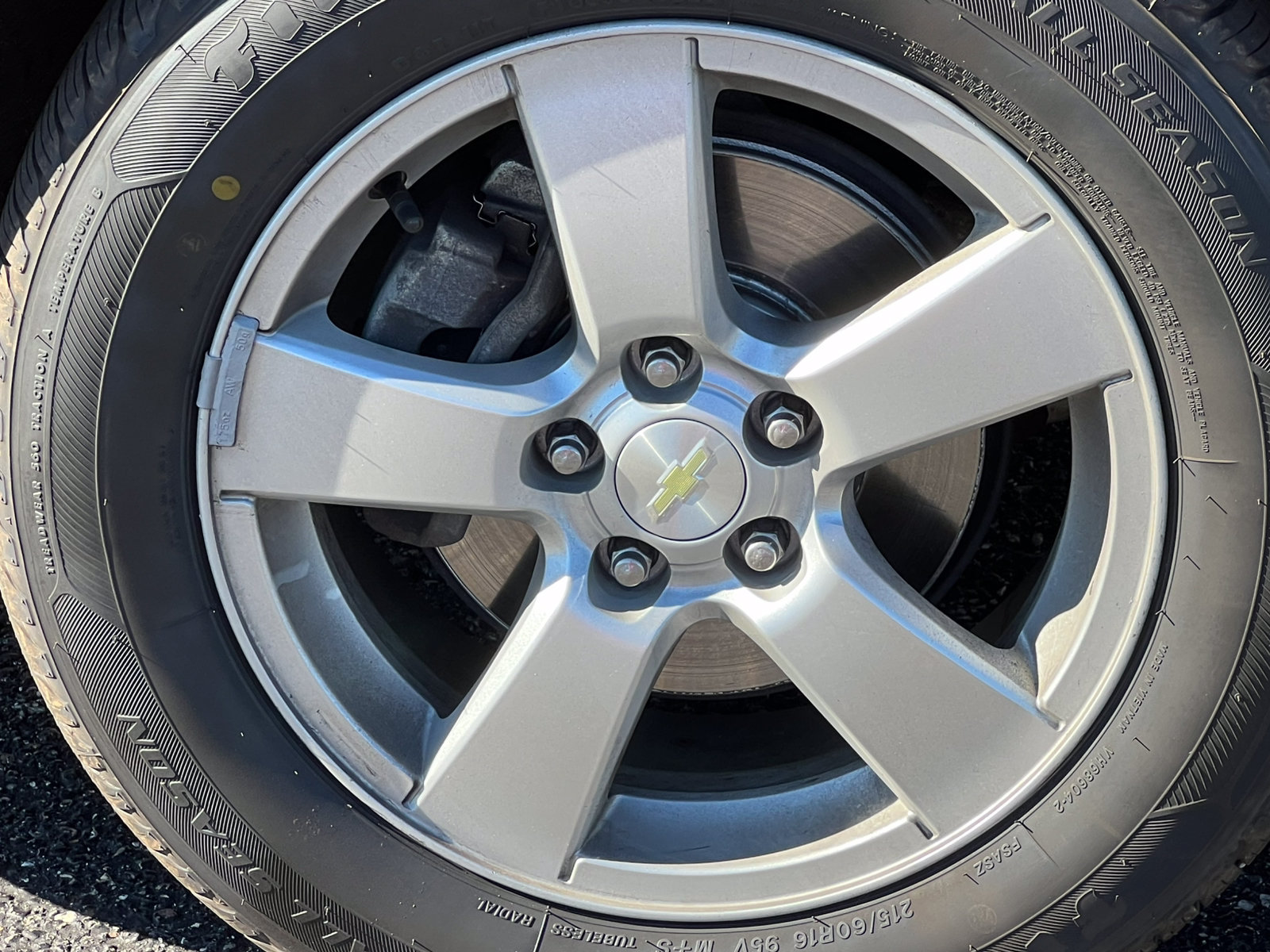 Used 2015 Chevrolet Cruze LT w/ Sun And Sound Package FWD image 7