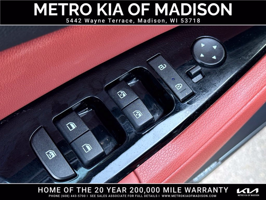 Used 2024 Kia Sportage SX Prestige AWD/4WD image 12