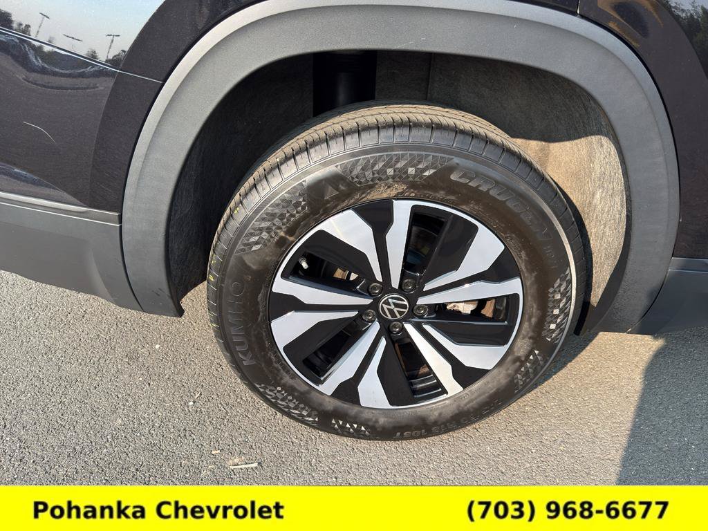 Used 2024 Volkswagen Atlas SE AWD/4WD image 27