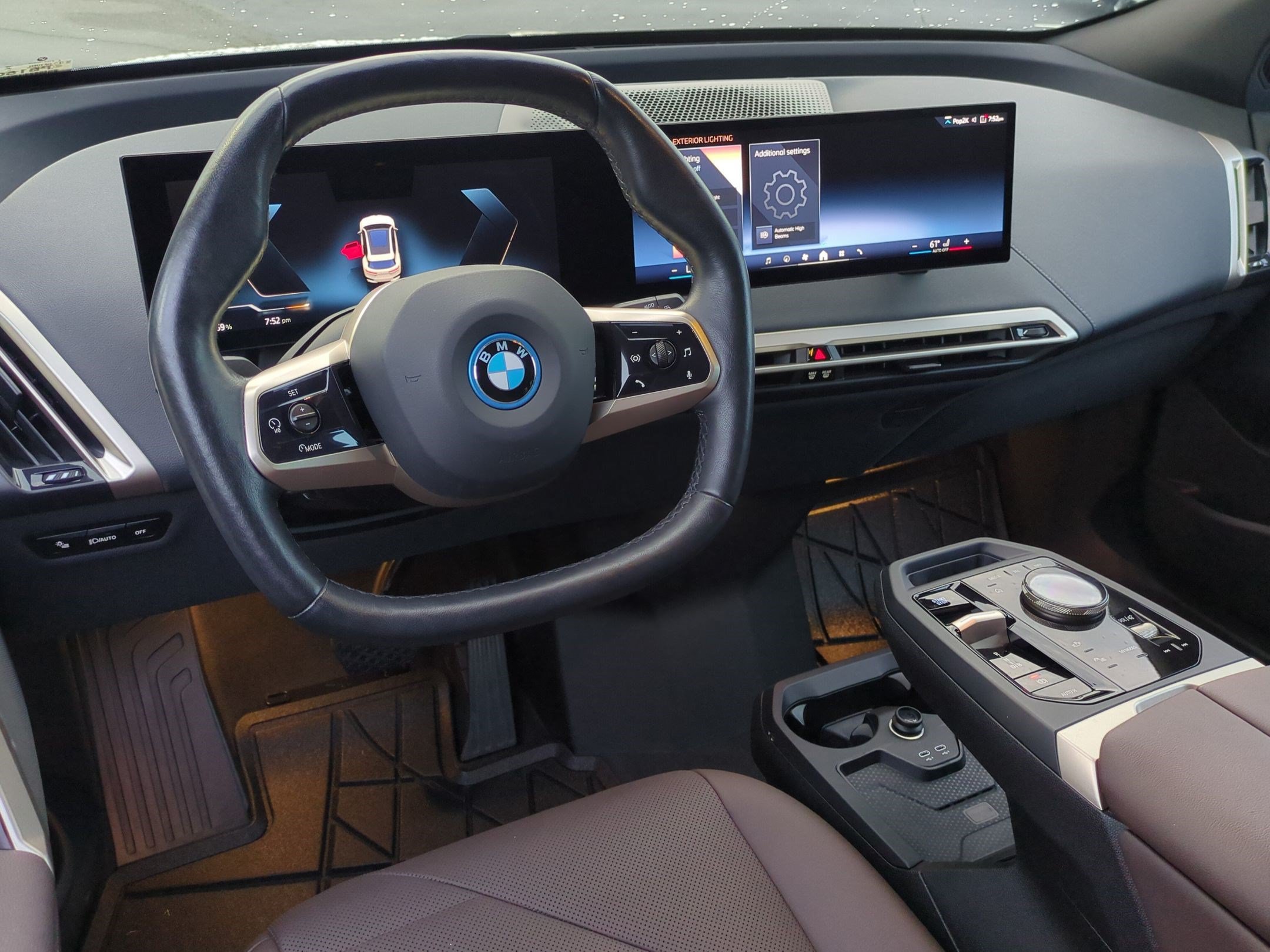 Certified 2024 BMW iX xDrive50 w/ Premium Package AWD/4WD image 30