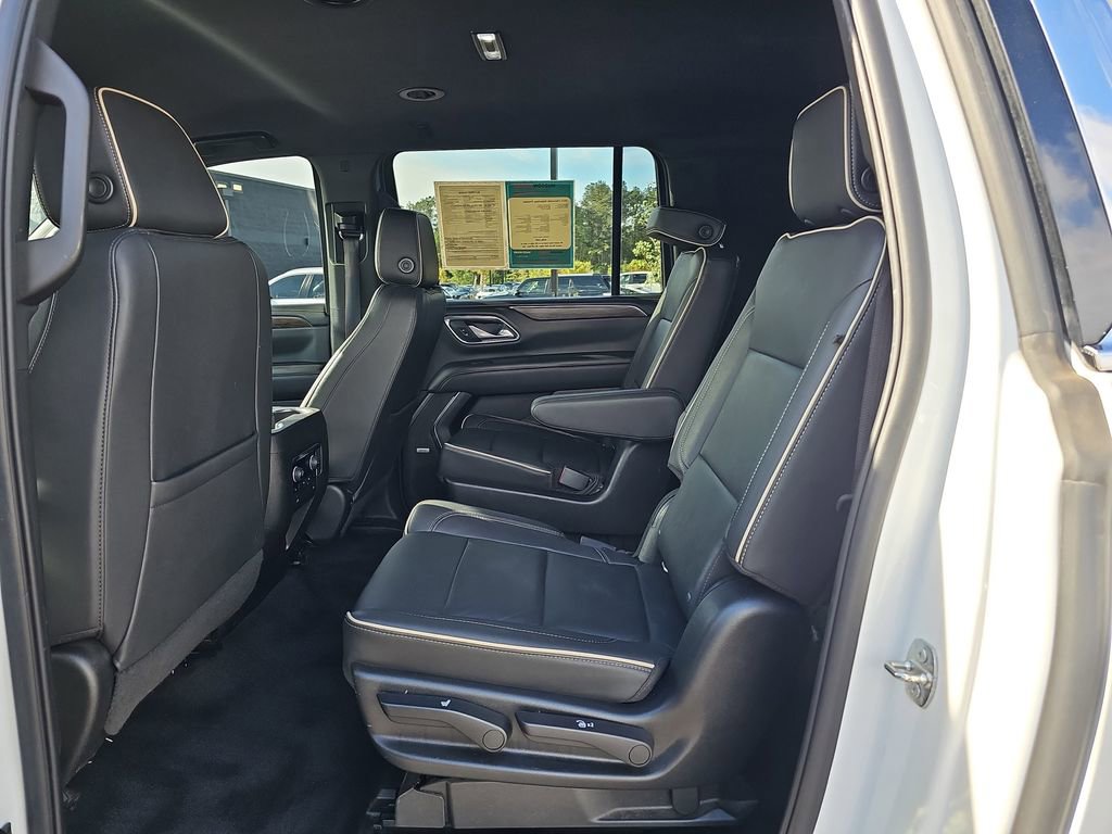 Used 2022 Chevrolet Suburban Premier RWD image 20