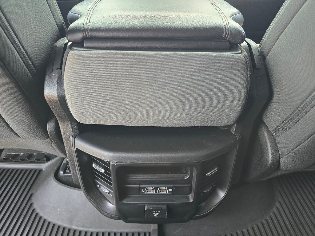 Used 2020 RAM 1500 Big Horn AWD/4WD image 29