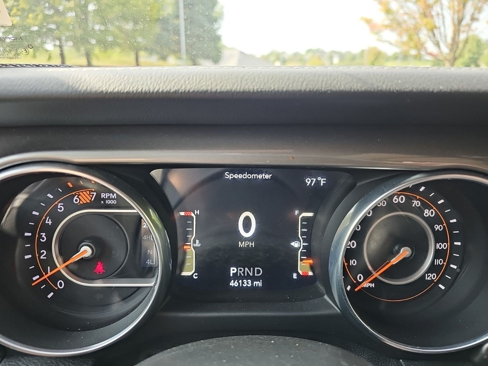 Used 2018 Jeep Wrangler Unlimited Sahara AWD/4WD image 22