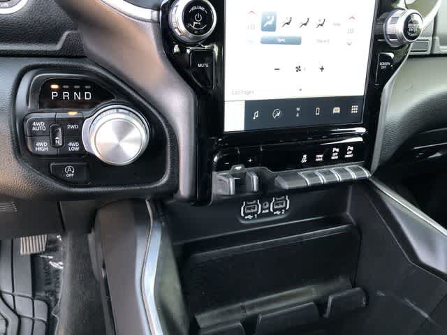 Used 2022 RAM 1500 Laramie w/ Sport Appearance Package AWD/4WD image 16