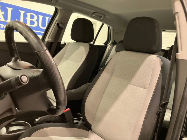 Used 2019 Chevrolet Trax LS w/ LPO, Cargo Package image 18