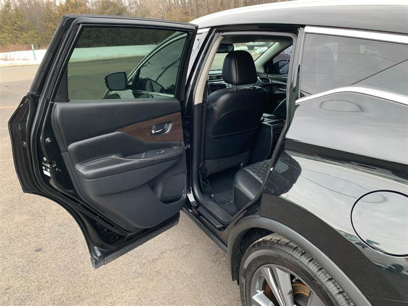 Used 2019 Nissan Murano Platinum image 40