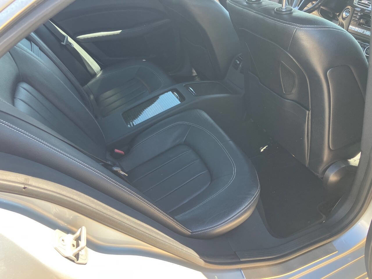 Used 2012 Mercedes-Benz CLS 550 image 15
