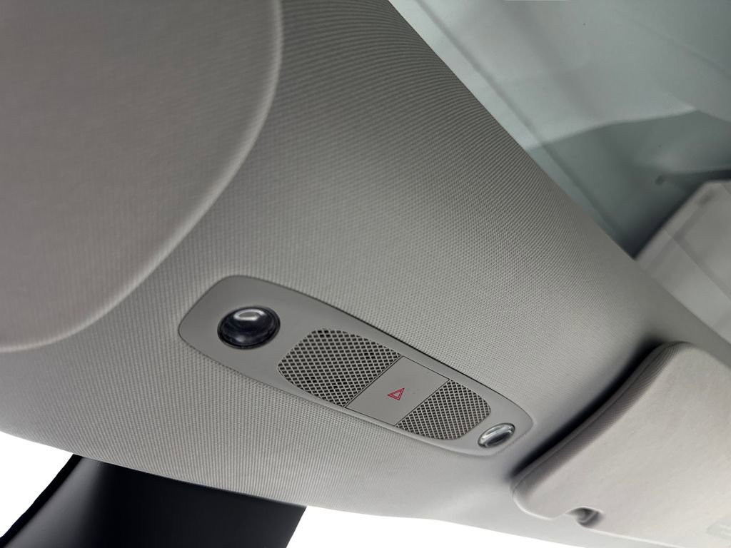 Used 2024 Tesla Model Y Long Range image 71