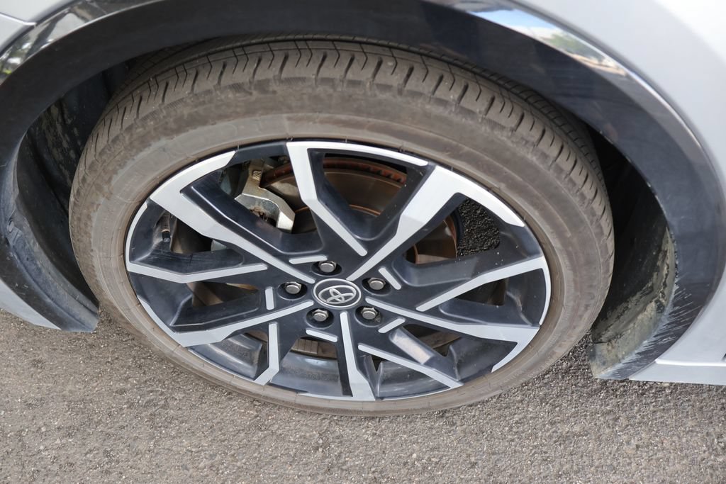 Certified 2024 Toyota Prius Prime FWD image 61