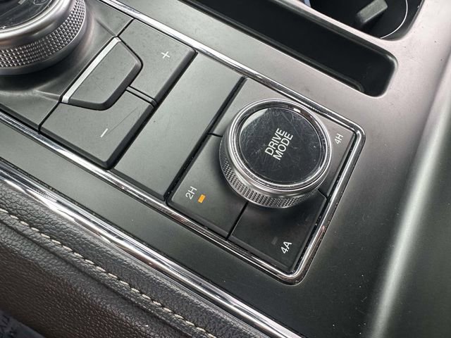 Used 2024 Ford Expedition XLT image 19