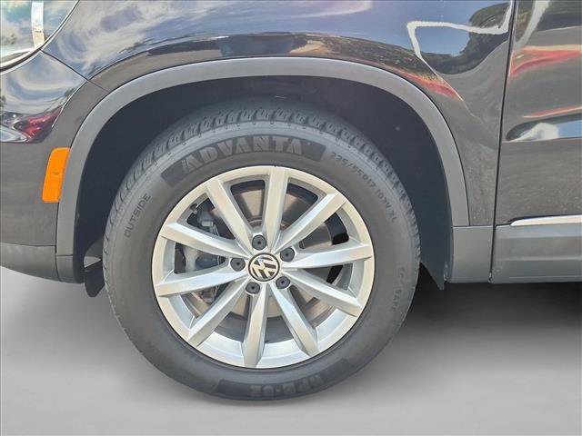 Used 2017 Volkswagen Tiguan Wolfsburg Edition FWD image 26