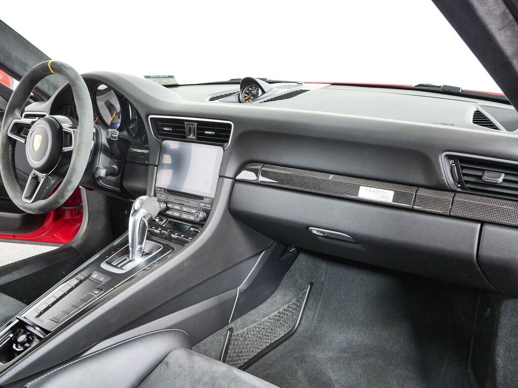 Certified 2019 Porsche 911 GT3 RS RWD image 21