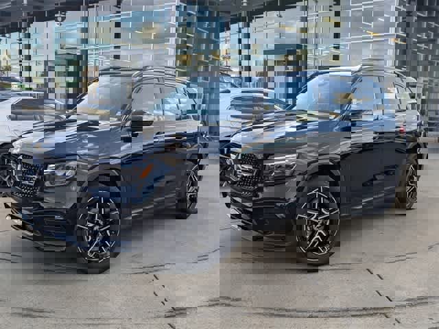 New 2026 Mercedes-Benz GLB 250