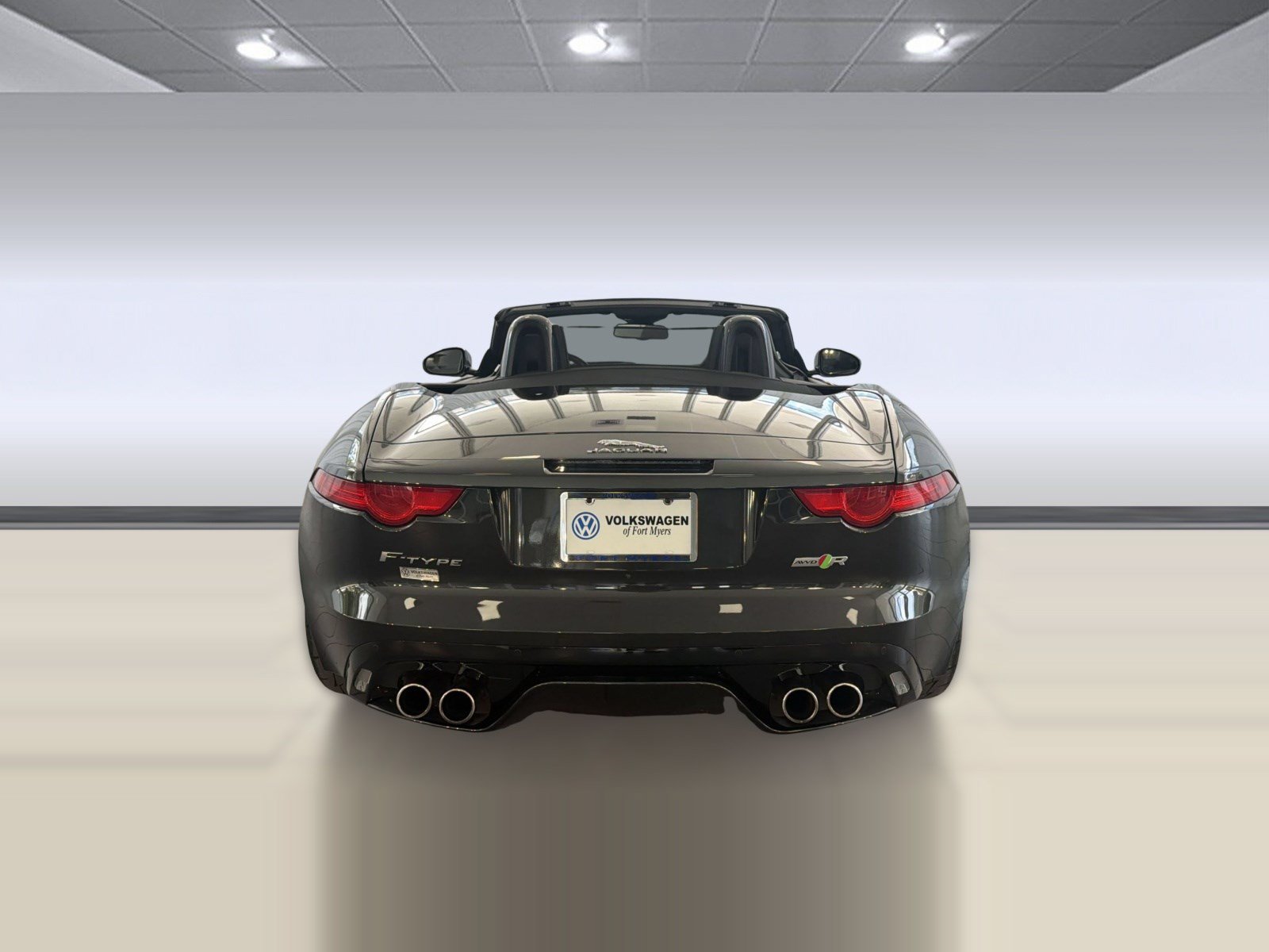 Used 2016 Jaguar F-TYPE R AWD/4WD image 10