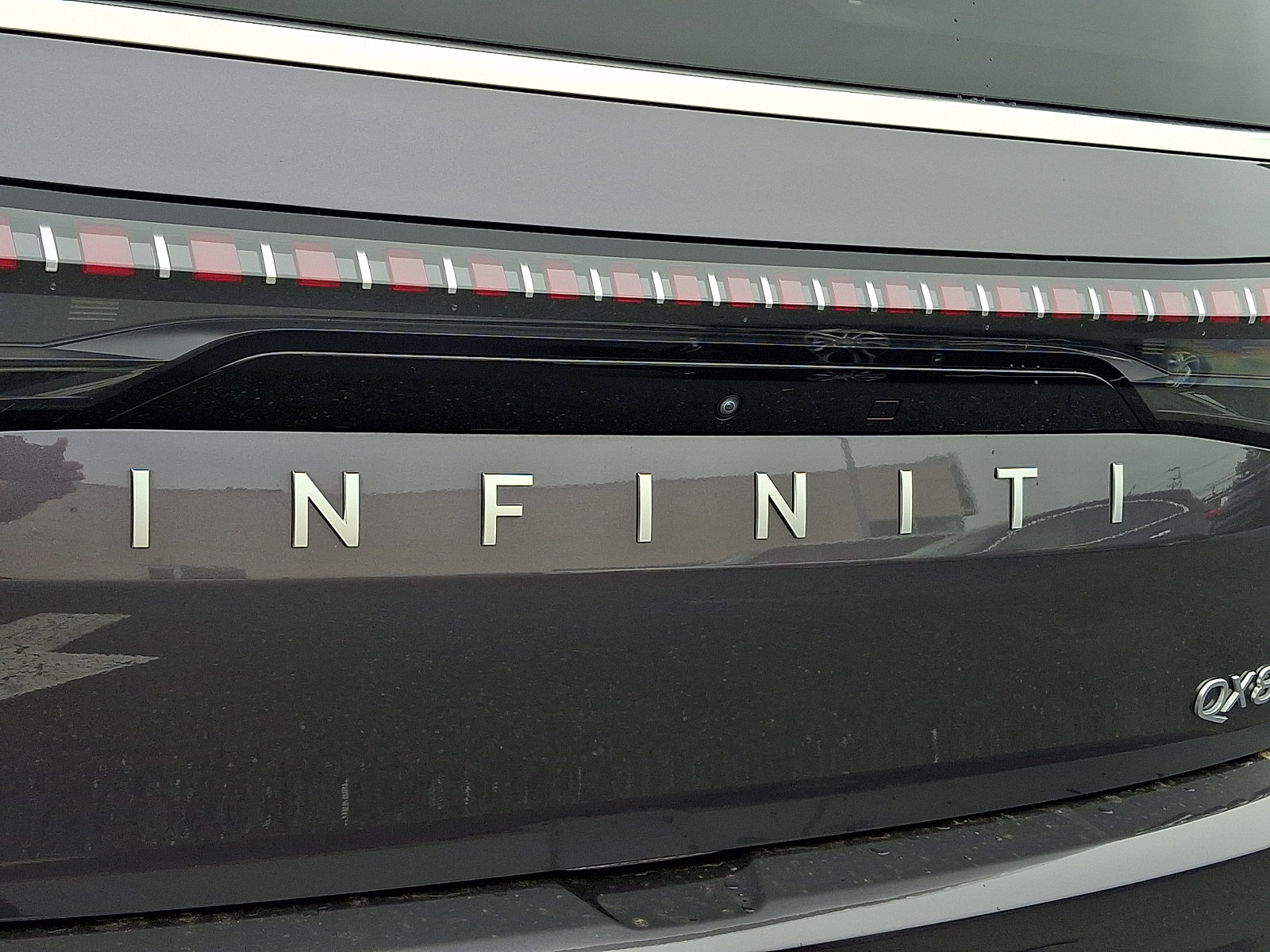 Certified 2025 INFINITI QX80 Luxe AWD/4WD image 35