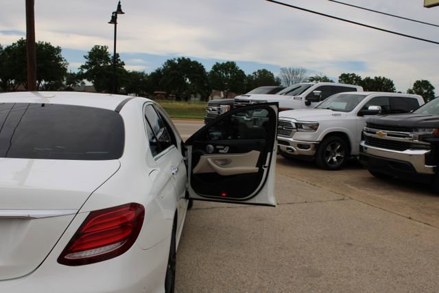 Used 2017 Mercedes-Benz E 300 image 43