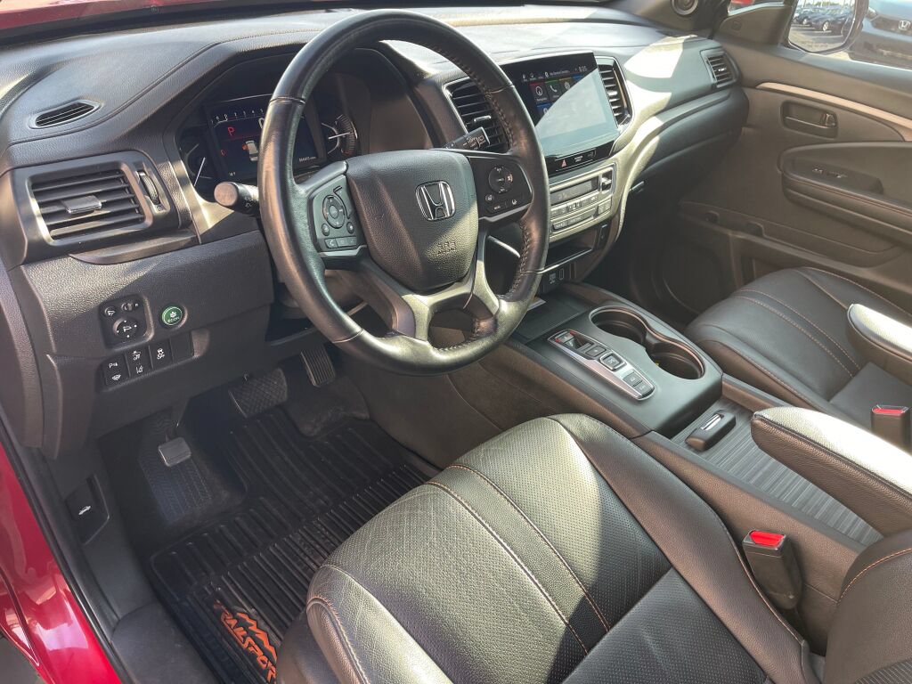 Used 2022 Honda Passport TrailSport image 5