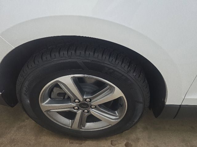 Used 2023 Ford Edge SEL w/ Convenience Package AWD/4WD image 20