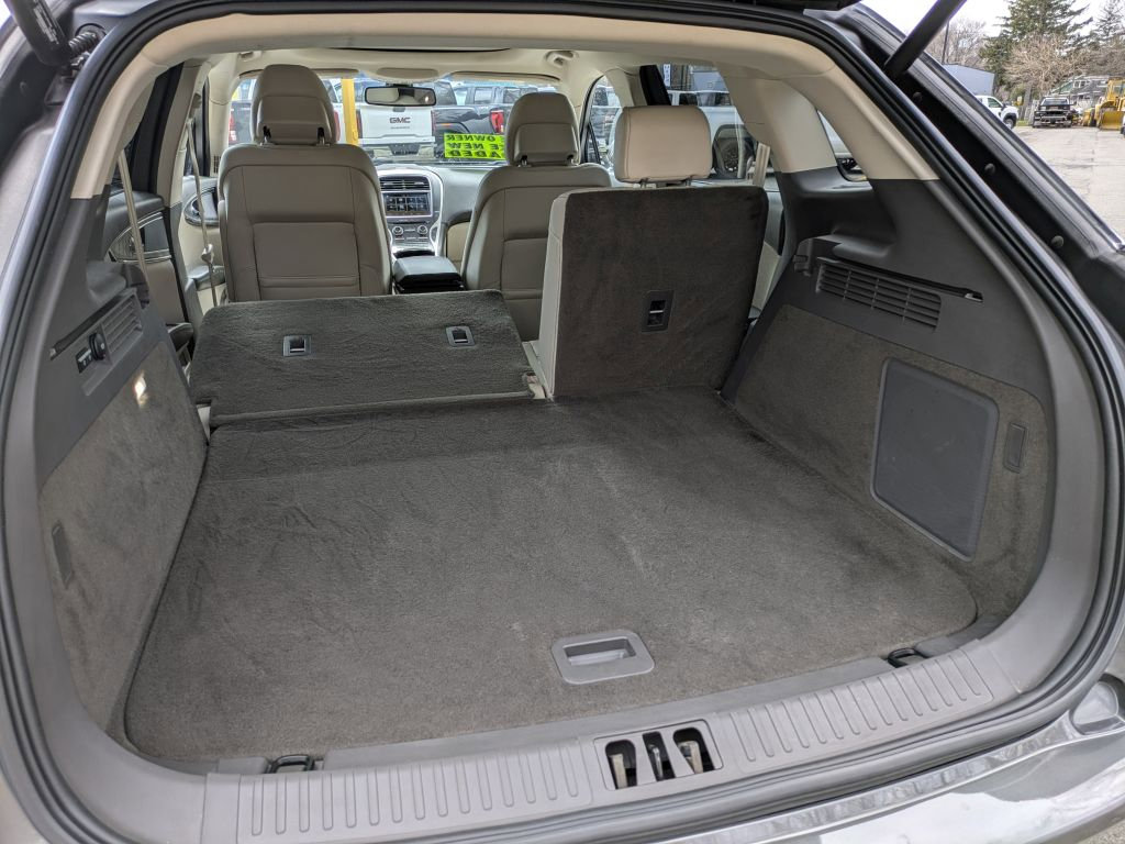 Used 2018 Lincoln MKX Reserve w/ Lincoln MKX Climate Package image 34