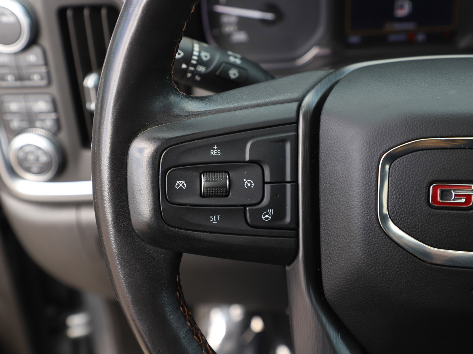 Used 2020 GMC Sierra 1500 AT4 w/ AT4 Premium Package AWD/4WD image 19