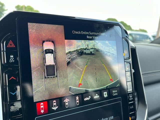 New 2026 RAM 2500 Laramie AWD/4WD image 15