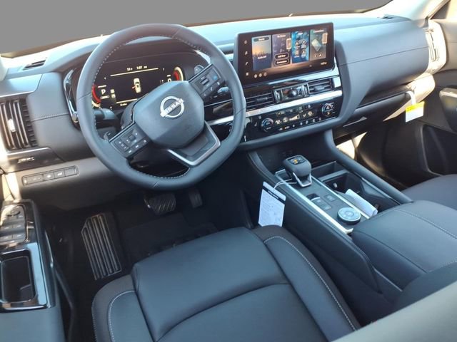 New 2026 Nissan Pathfinder SL image 6