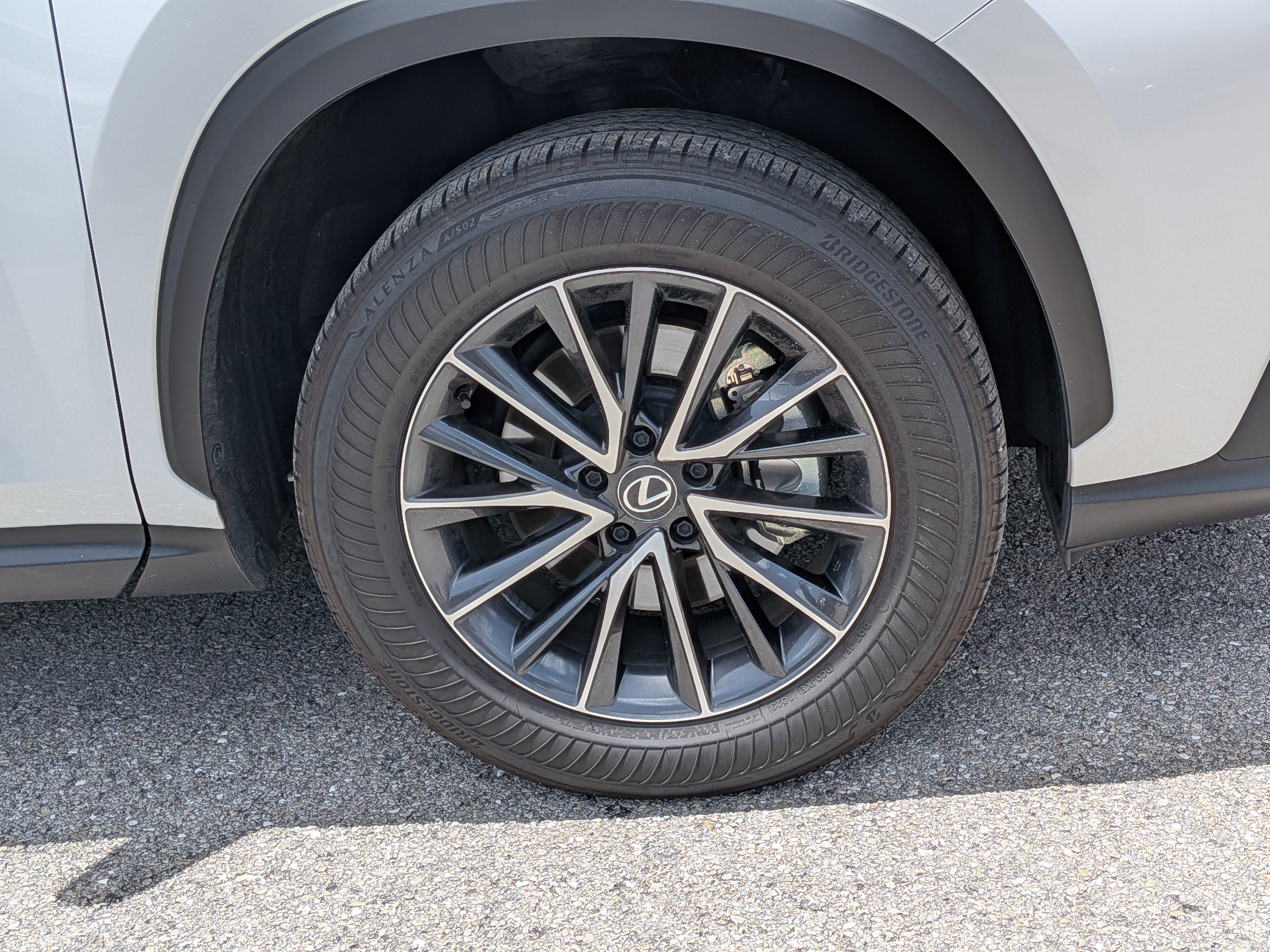Used 2024 Lexus NX 250 FWD w/ Towing Package (2000 Lbs) image 11