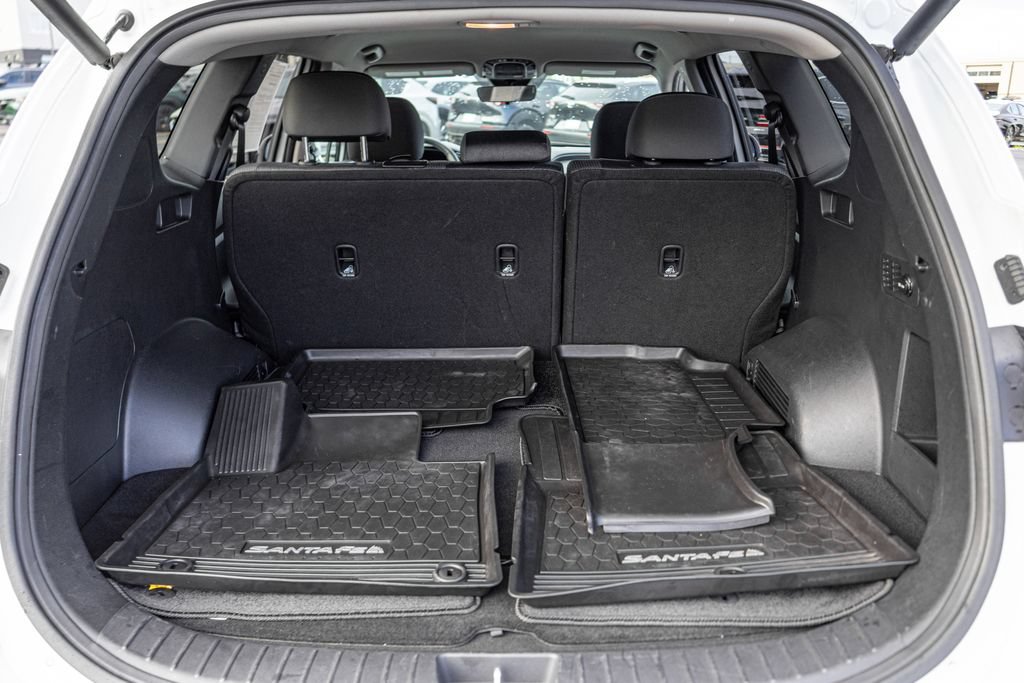 Certified 2023 Hyundai Santa Fe SEL w/ Cargo Package FWD image 31