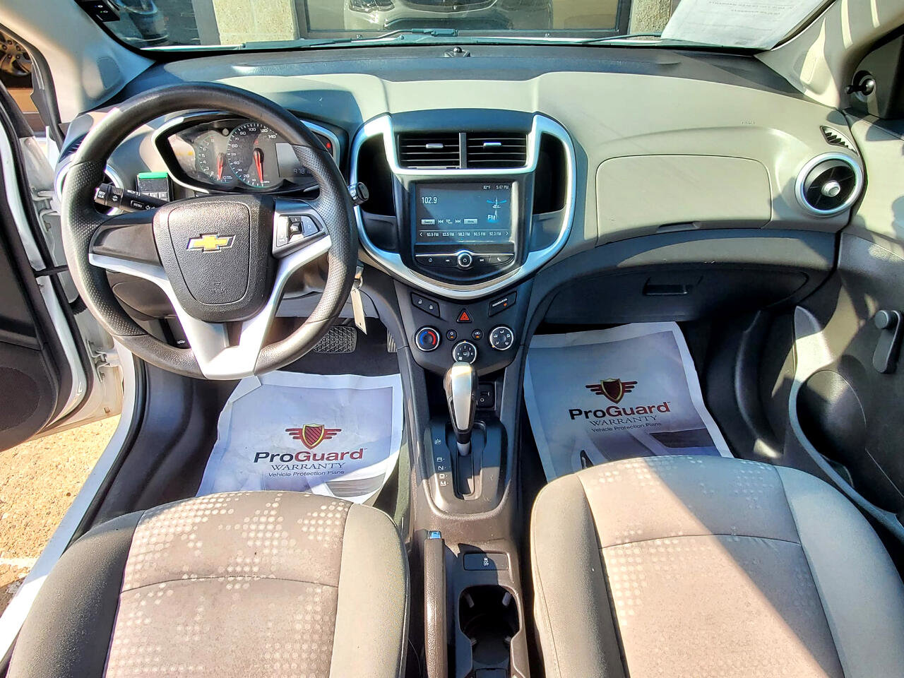 Used 2017 Chevrolet Sonic LT image 14