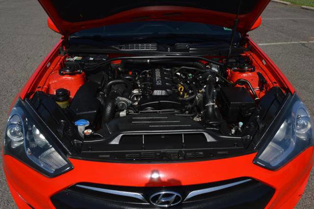 Used 2014 Hyundai Genesis 2.0T image 30