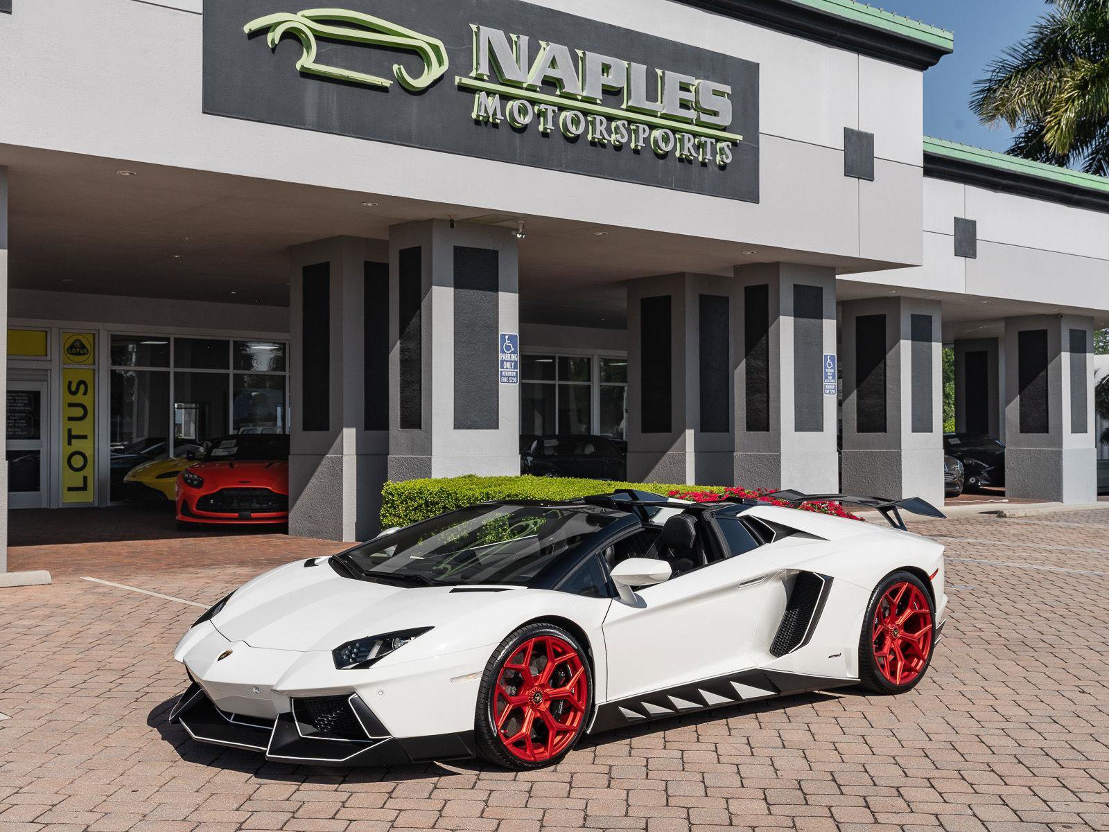 Used 2016 Lamborghini Aventador LP 700-4 AWD/4WD image 15