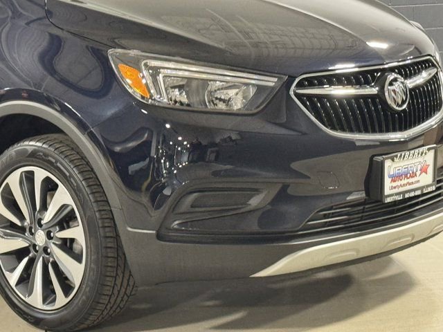 Used 2022 Buick Encore Preferred w/ Safety Package image 3