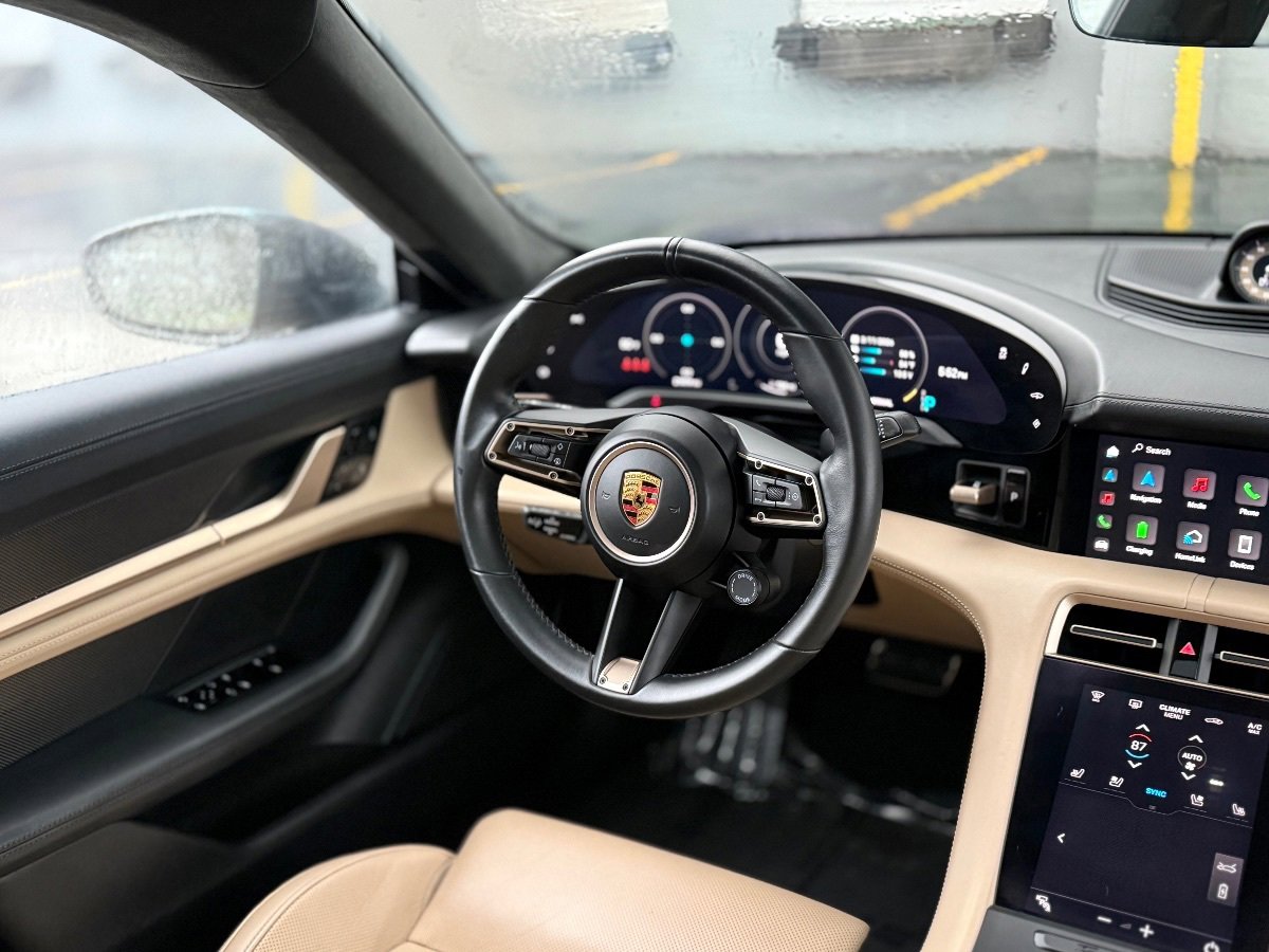 Used 2020 Porsche Taycan Turbo image 17