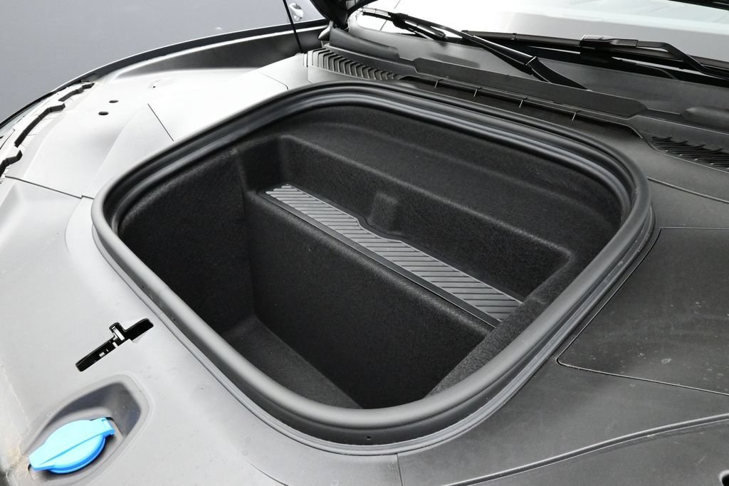 New 2026 Porsche Cayenne Electric AWD/4WD image 21