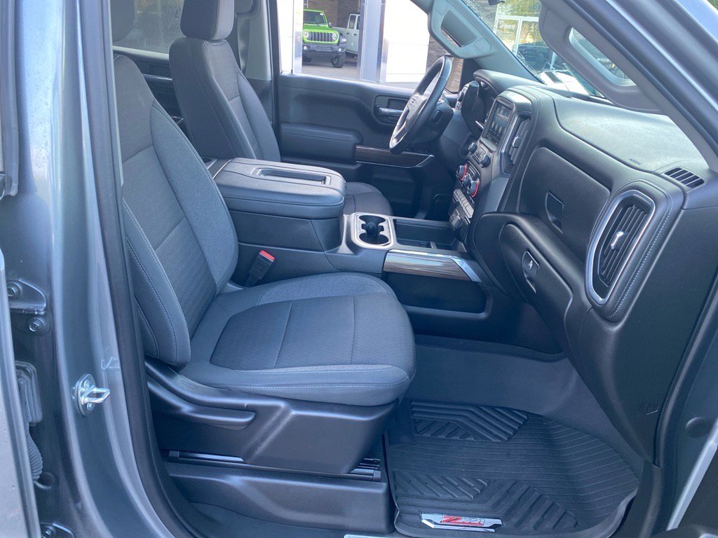 Used 2022 Chevrolet Silverado 1500 LT Trail Boss image 26