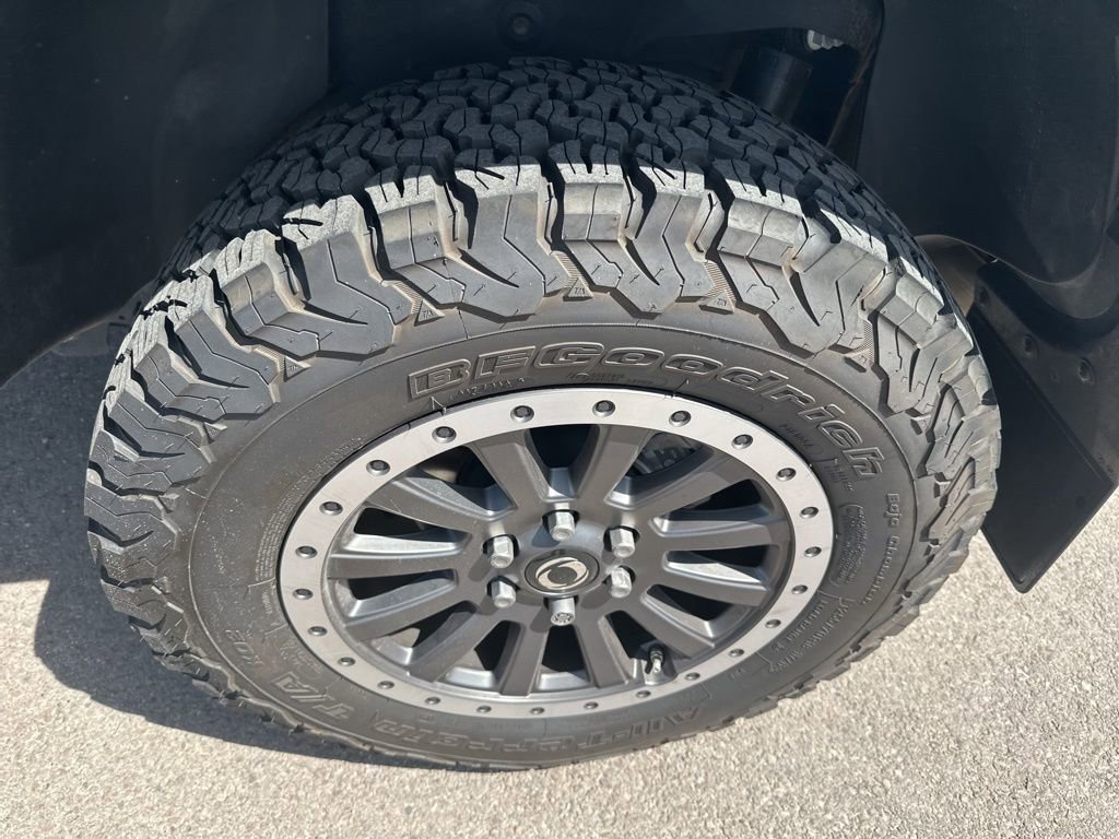 Used 2025 INEOS Grenadier Fieldmaster Edition image 18